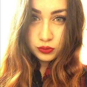 Meet your Posher, Cindy